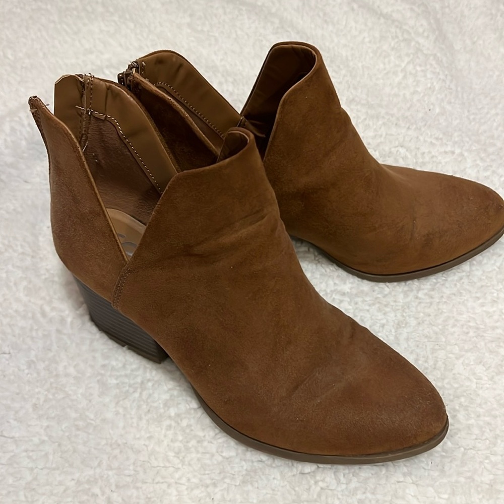 Women’s booties